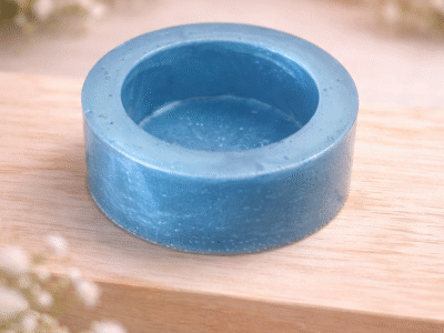 Support bougie en résine – Élégance bleue