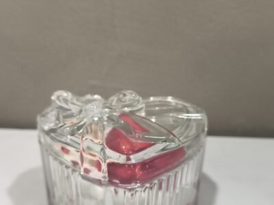Bougie coulée dans son contenant coeur en verre 12€