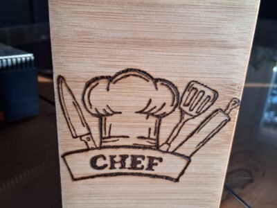 Gravure sur verre et bois fait main