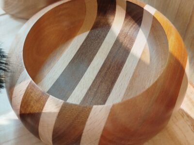 Création et vente d'objets en bois tourné