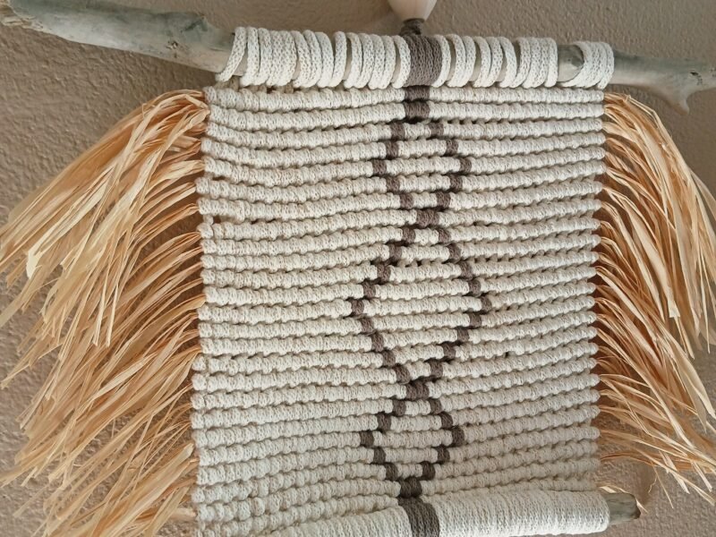 Tenture murale en macramé