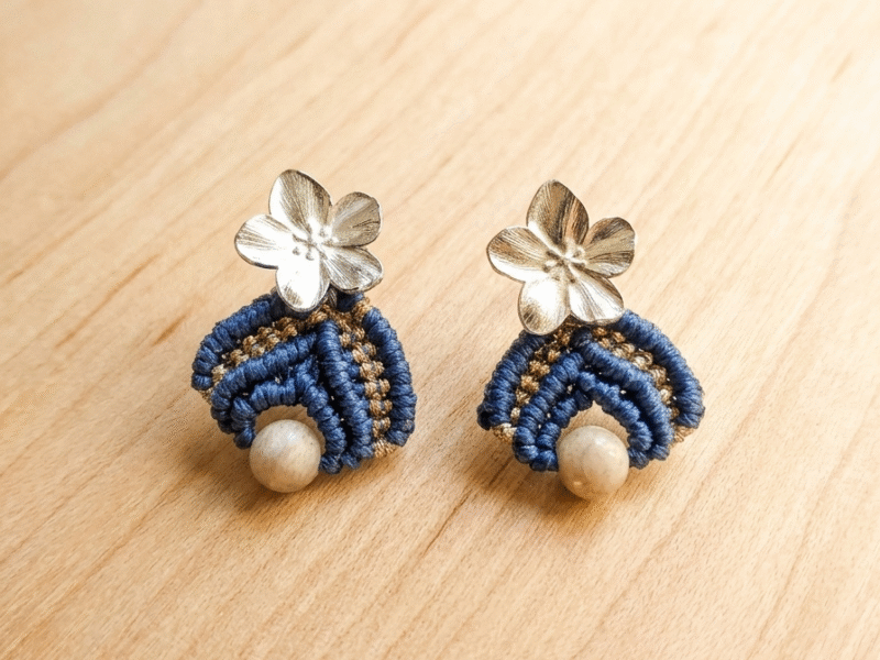 Les boucles d’oreilles Fleur de Cerisier