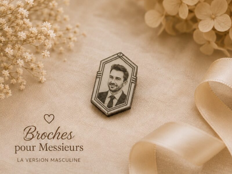 Broche et médaillon de bouquet