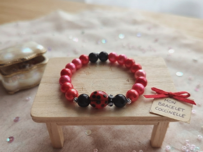 BRACELETS EN PERLES DE VERRE