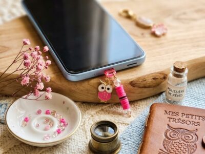 ANTI-POUSSIÈRE BIJOU TÉLÉPHONE OU TABLETTE