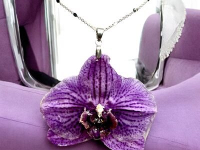 Bijoux artisanaux fleurs naturelles