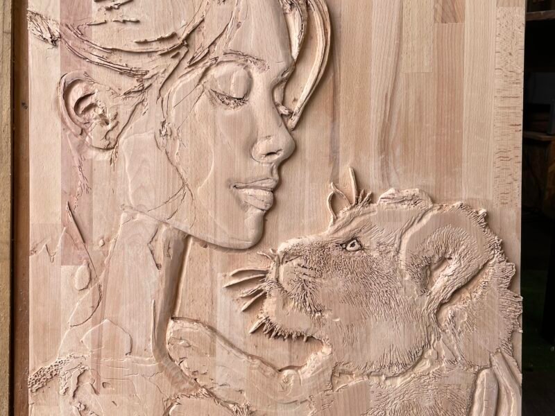 GRAVURES, SCULPTURES ET PEINTURES SUR BOIS PERSONNALISÉES