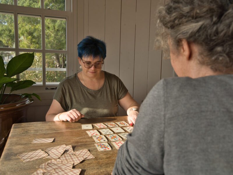 Cathy | Médium & Guérisseuse