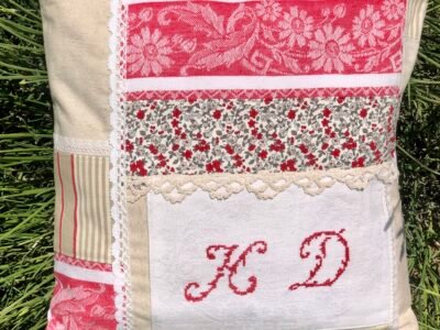 Créations textiles - Décorations et accessoires en linge ancien et tissus upcyclés
