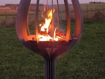 sculpture de métal, œuvre personnalisable sur demande et créations sur mesure