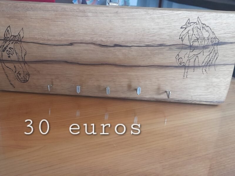 Gravure sur verre et bois