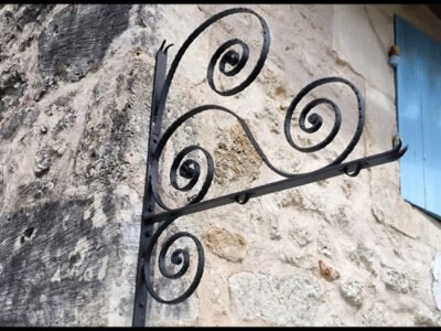 sculpture de métal, œuvre personnalisable sur demande et créations sur mesure
