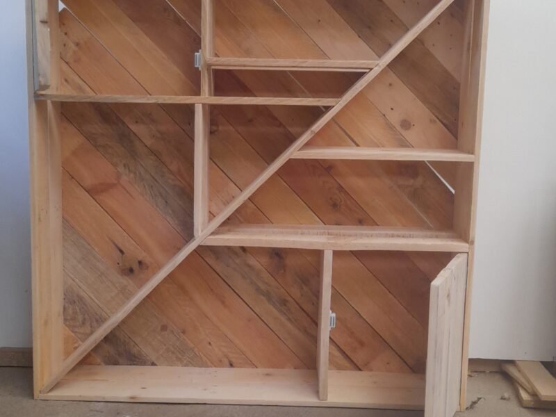 Meuble tout en palette.