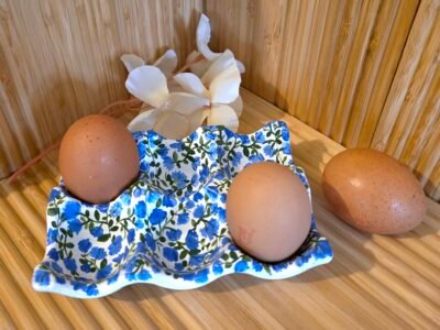 Support a oeufs en ceramique
