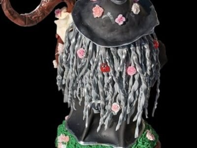 La sorcière protectrice de Fleurs de Lune