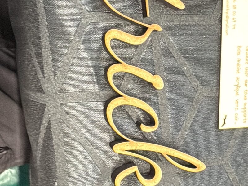 Gravure laser artisanale -Cadeau unique et sur mesure