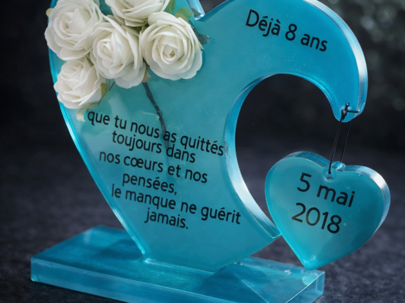 Les cœurs personnalisés en résine 25 euros ( Hors frais d'envoie )