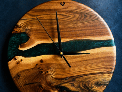 Meuble et objet déco sur mesure en bois massif et résine epoxy