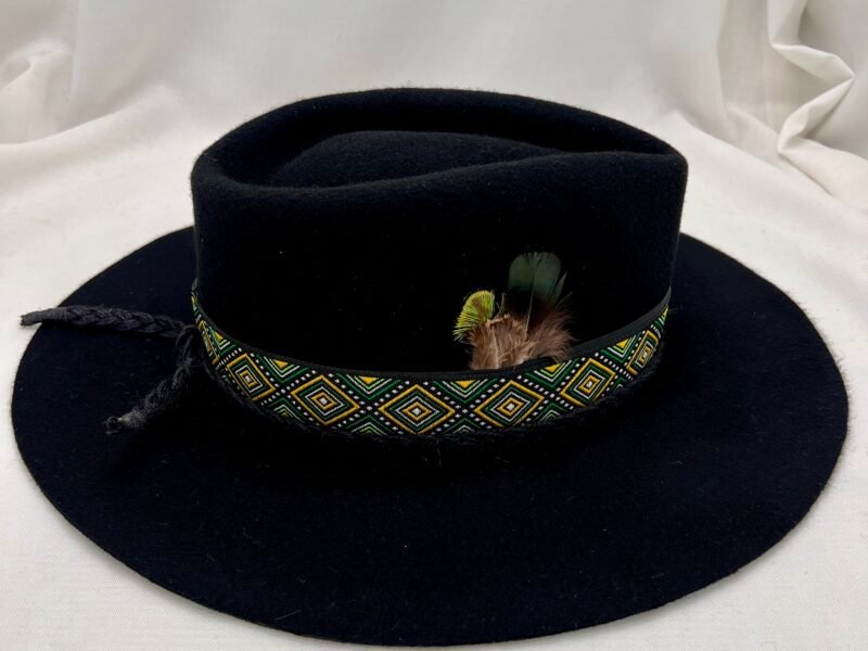 Fabrication de A à Z d'un chapeau en feutre