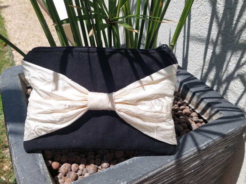 Pochette sac Jean Noir & Nœud Satin Crème