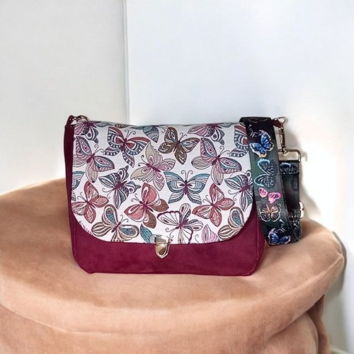 Sacs bandoulière, besaces.