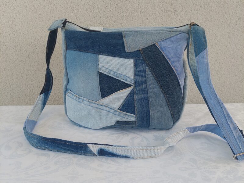 Sac bandoulière patchwork en jean