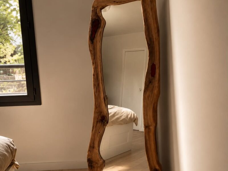 Meuble et objet déco sur mesure en bois massif et résine epoxy