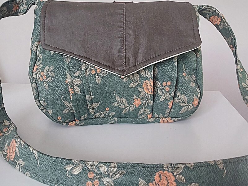 Sac Bandoulière – Pièce Unique Upcyclée