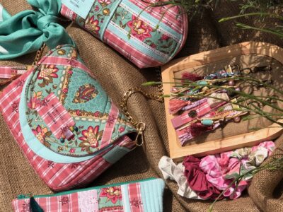 Vintage Bonbon : la mini-collection upcyclée acidulée d'accessoires féminins aux couleurs du Sud