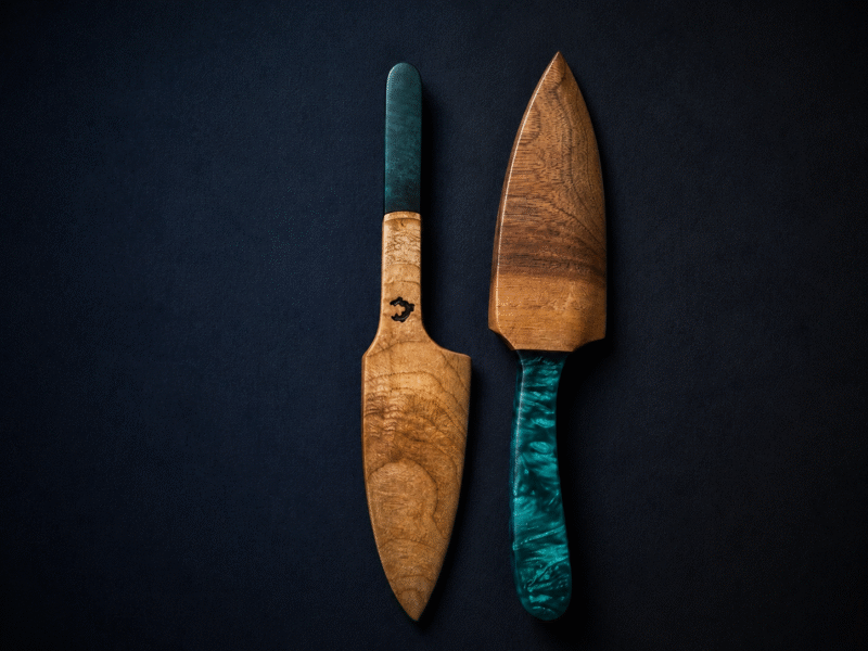 Meuble et objet déco sur mesure en bois massif et résine epoxy