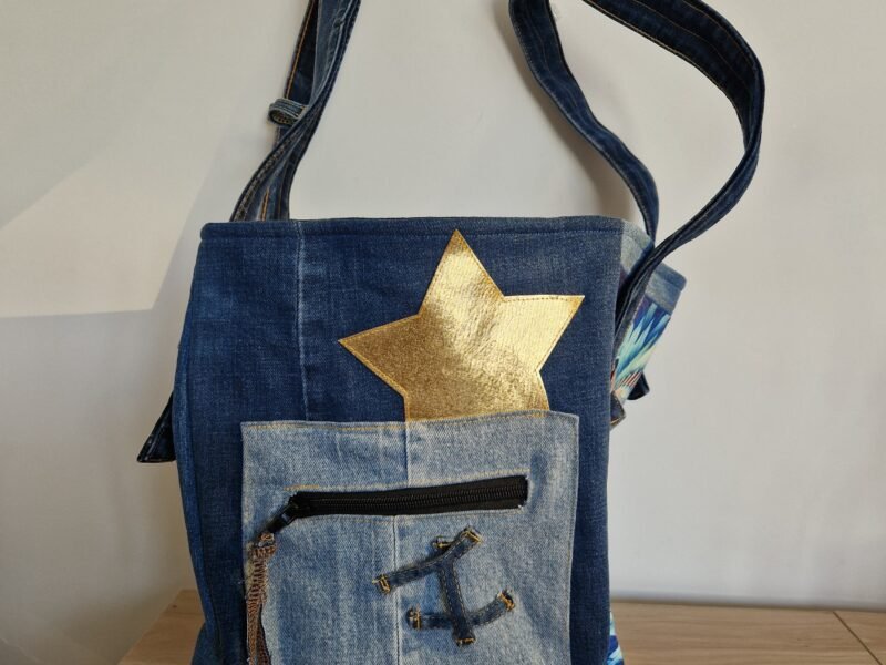 Sac,pochettes, coussins ect