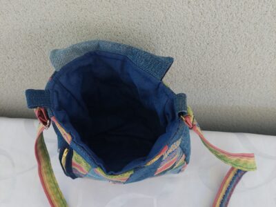 Sac bandoulière patchwork jean et tissu coloré