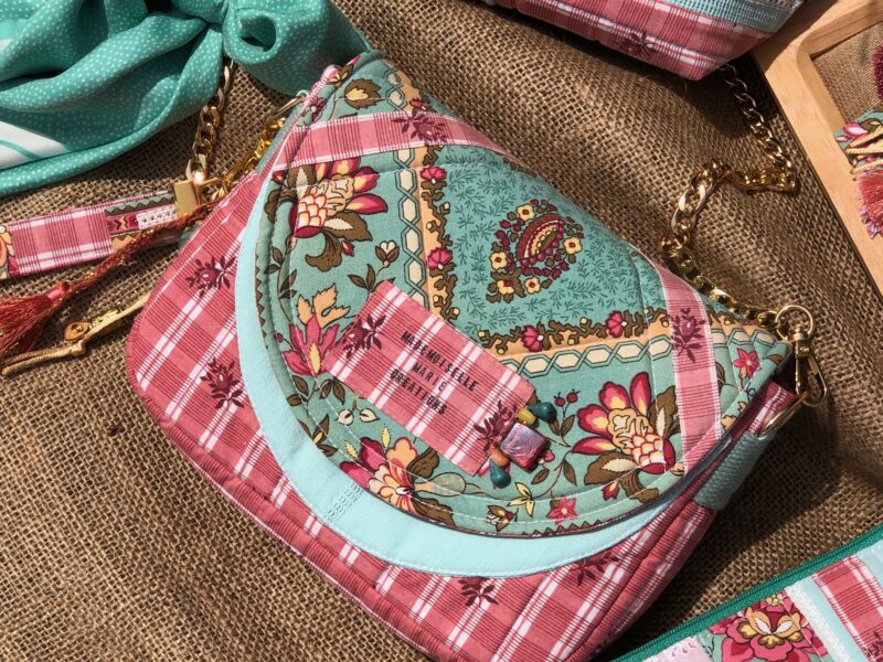 Vintage Bonbon : la mini-collection upcyclée acidulée d'accessoires féminins aux couleurs du Sud