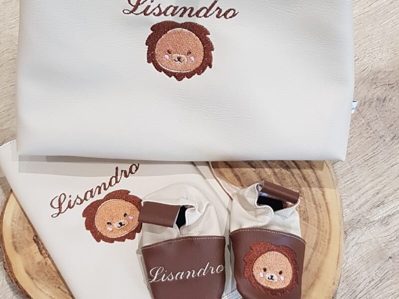 Chaussons et accessoires personnalisés (de la naissance au 48)