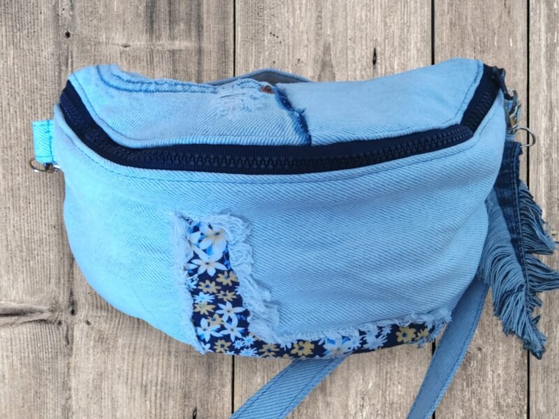 Sac Banane Upcycling Jean & Porte-clé Plume