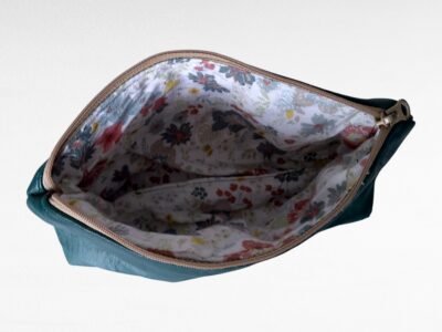 𝗟𝗘 𝗖𝗛𝗔𝗥𝗠𝗘 𝗗𝗜𝗦𝗖𝗥𝗘𝗧 : 𝗡𝗢𝗧𝗥𝗘 𝗣𝗢𝗖𝗛𝗘𝗧𝗧𝗘 𝗙𝗟𝗘𝗨𝗥𝗜𝗘